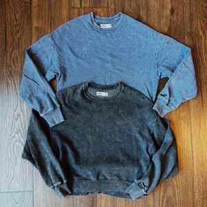 Hollister Distressed Blue and Dark Gray Crewneck Bundle